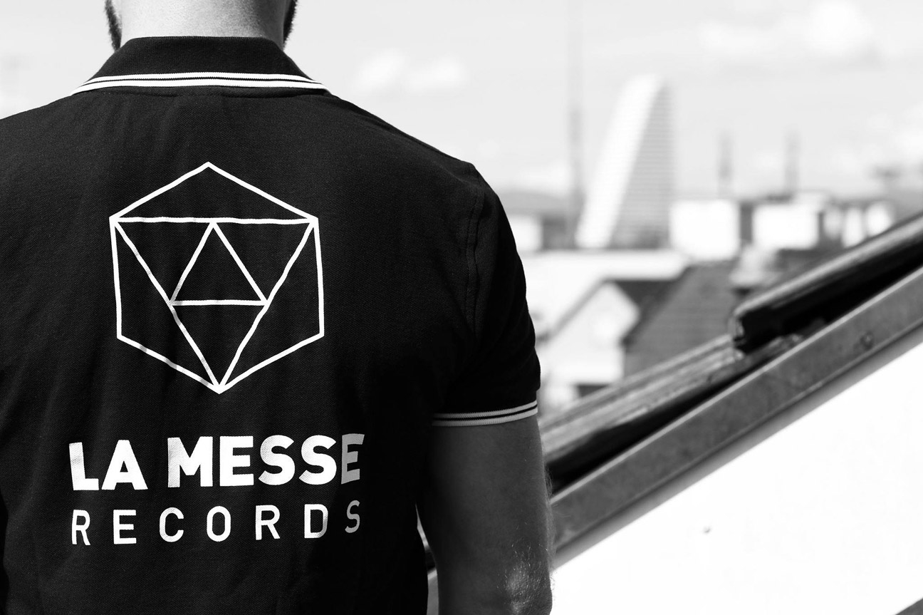 lamesse_polo_back